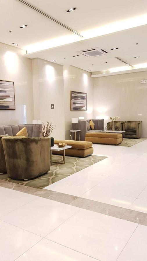 101 Newport Blvd C2 4F By Rechelle Nunag Pasay Exterior foto